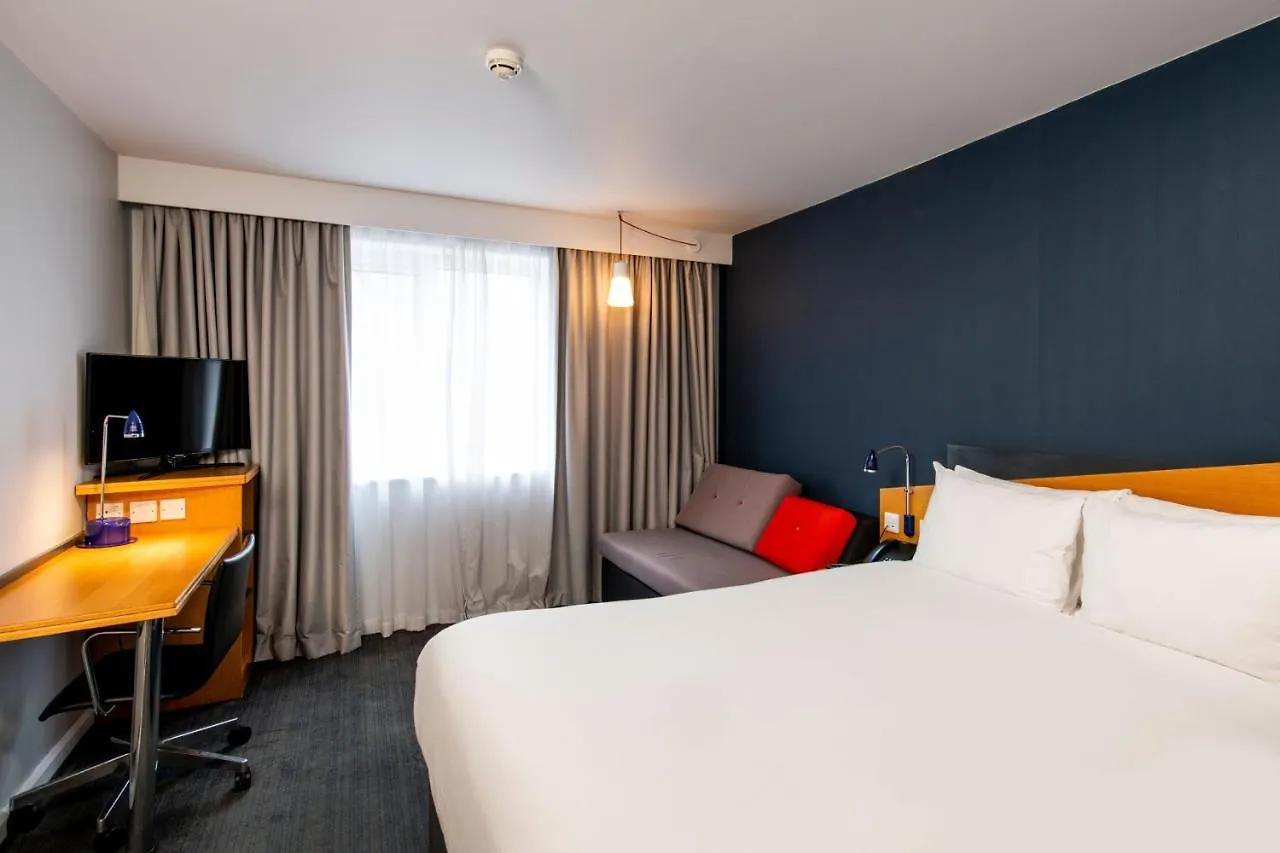 Holiday Inn Express Leeds City Centre By Ihg Hotel