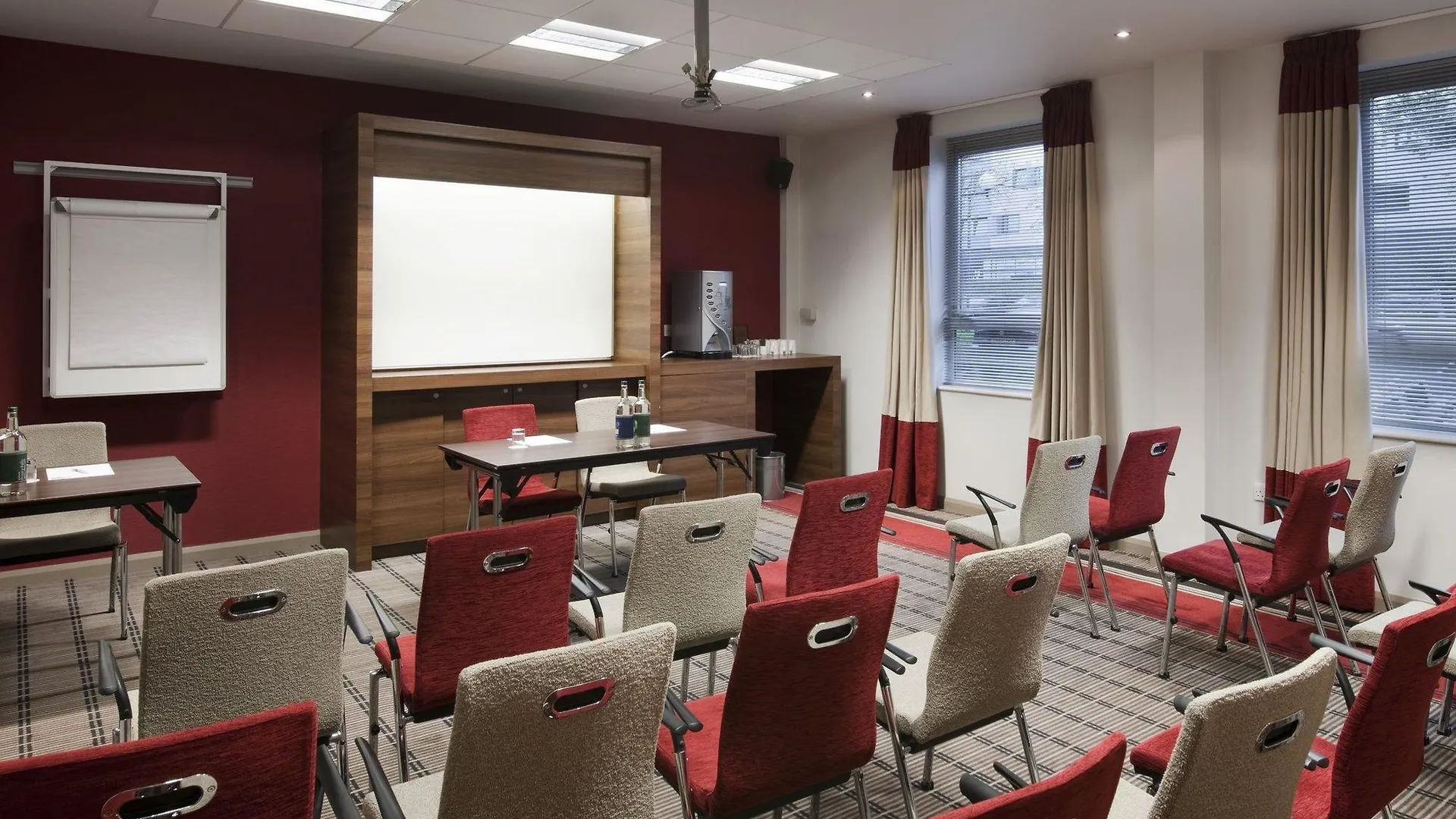 Holiday Inn Express Leeds City Centre By Ihg Leeds (West Yorkshire)